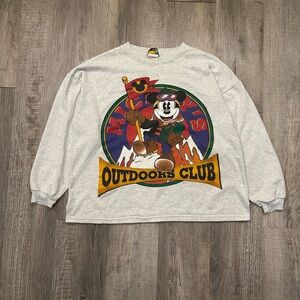 Vintage 80s/90s Disney Mickey Mouse outdoor club Sweatshirt